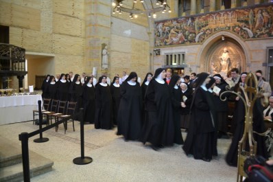 De zusters Benedictinessen in Aalsmeer, centrum van gebed in ons bisdom