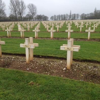 Zoveel doden....; een deel van de begraafplaats van Notre Dame de Lorette