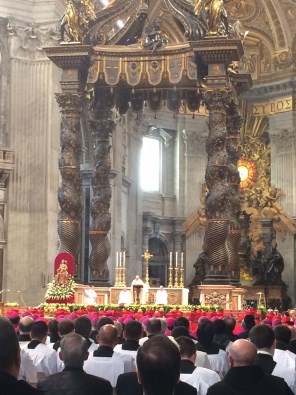 Paus Franciscus kondigt extra ‘Heilig Jaar’ aan