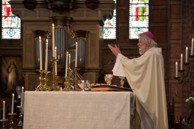 Waarom naar de kerk?