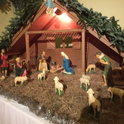 Kerststal in de grote kapel van Heiloo, O.L. Vrouw ter Nood