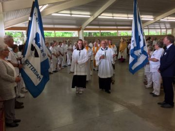 Sacramentsprocessie in de bedevaartskerk