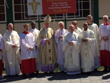 Fr. Jaap Nielen, 89 jaar, vol vuur en tot dit jaar herder van de Apostelkerk