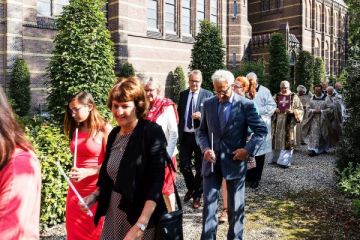 Nog enkele foto’s van 125 jaar Vituskerk