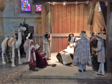 Kerststal in de Kerstmiskapel van de kathedraal