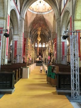 Waarom is een katholieke kerk anders dan een protestantse?