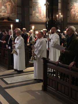 Feestelijk begin van Coadjutorschap in Nicolaasbasiliek