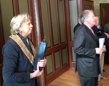 Deken en secretaris van het H. Kerstmisgilde Deken en secretaris van het H. Kerstmisgilde