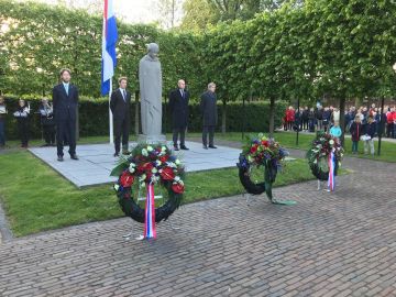 Doden herdacht bij kathedraal aan de Westergracht