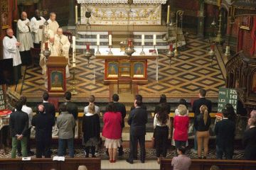 Internationaal vormsel in O.L. Vrouwekerk