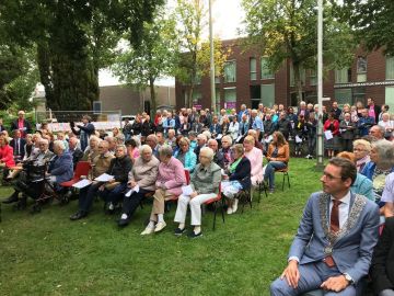 Een jaar geleden stond de kerk in Bovenkerk in brand...