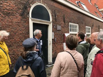 Bisdommedewerkers bewonderen de bisschopsstad