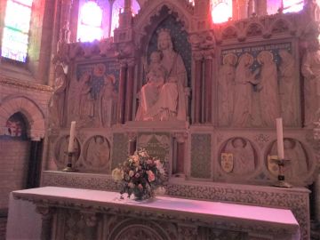 Maria-altaar in de kathedraal