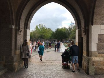 Huwelijksviering in de kathedraal