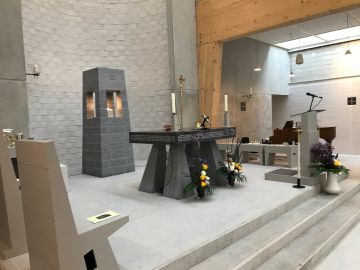 Nieuwe kerk in Almere ingezegend