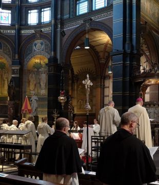 Opening van de diocesane consultatie ter voorbereiding op de Bisschoppensynode