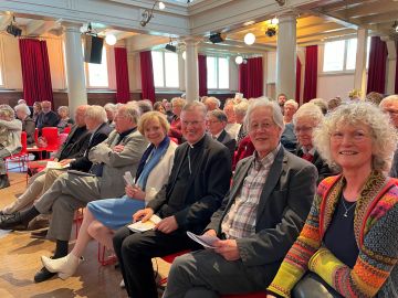 'Uitgeleid. Opvlucht van de Geest' gepresenteerd