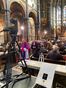 Prachtige Evensong ter ere van koningin Elizabeth