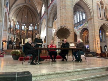 Paneldiscussie tijdens het symposium